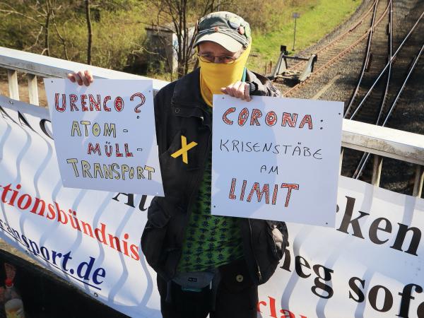 Protest in Gronau gegen Uranexporte